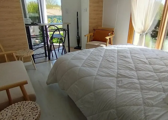 Сasa de vacaciones Le Jardin Des Nosieres, Proche Du Puy Du Fou *