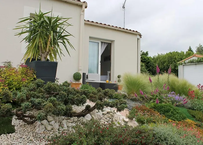 Le Jardin Des Nosieres, Proche Du Puy Du Fou Сasa de vacaciones